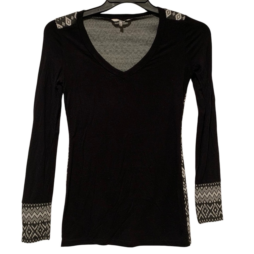 BKE long sleeve shirt juniors size small
